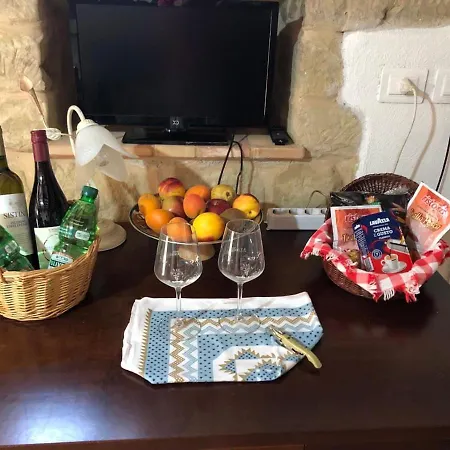 Casetta Montepolino بيت للعطل *